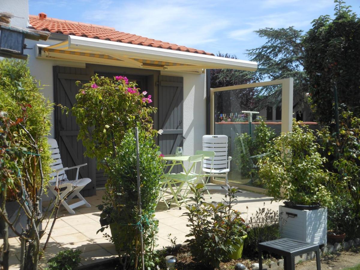 Chambre D'Hotes Aux Sables D'Olonne เลส์ซาบล์-โดล็อนน์ ภายนอก รูปภาพ